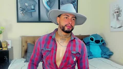 Snapshot of bastian_jones1 chatting on 11, 3, 2025 bastian_jones1 online show from 11, 3, 2025