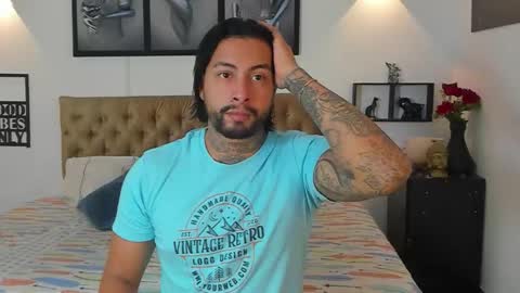 Snapshot of bastian_jones1 chatting on 7, 10, 2025 bastian_jones1 online show from 7, 10, 2025