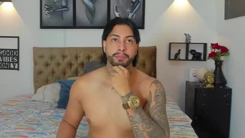 Snapshot of bastian_jones1 chatting on 9, 10, 2025 bastian_jones1 online show from 9, 10, 2025