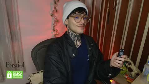 Snapshot of bastiel_ chatting on 18, 10, 2025 Bastiel online show from 18, 10, 2025
