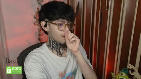 Snapshot of bastiel_ chatting on 16, 11, 2025 Bastiel online show from 16, 11, 2025