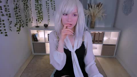 Ask me  online show from 19, 1, 2025