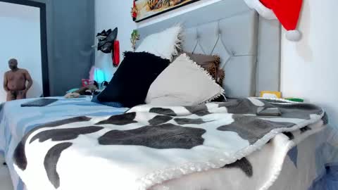 Snapshot of batey44_ chatting on 14, 12, 2024 Idaly and Carlos online show from 14, 12, 2024