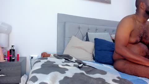 Snapshot of batey44_ chatting on 13, 9, 2025 Idaly and Carlos online show from 13, 9, 2025