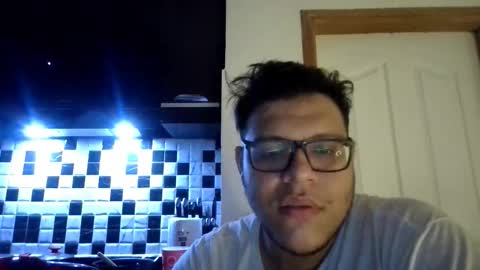 Snapshot of batman2430 chatting on 22, 9, 2025 brian online show from 22, 9, 2025