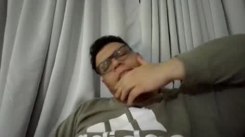 Snapshot of batman2430 chatting on 19, 10, 2025 brian online show from 19, 10, 2025