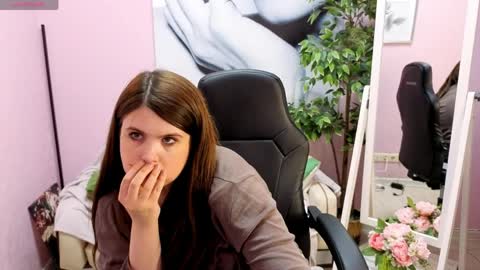 battymoll online show from 5, 4, 2026