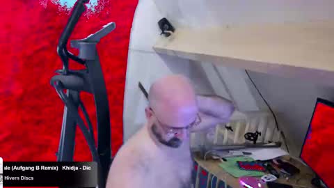 Snapshot of bazzz_8 chatting on 9, 2, 2025 bazzz_8 online show from 9, 2, 2025