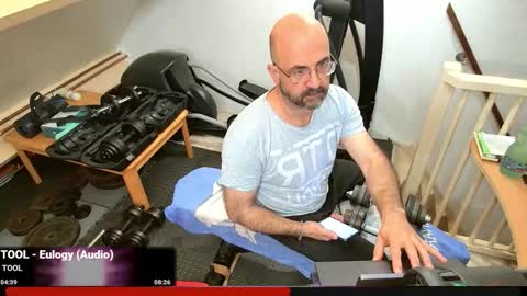 Snapshot of bazzz_8 chatting on 2, 10, 2025 bazzz_8 online show from 2, 10, 2025