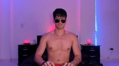 Snapshot of bbbeachboy chatting on 13, 1, 2025 Valentino online show from 13, 1, 2025