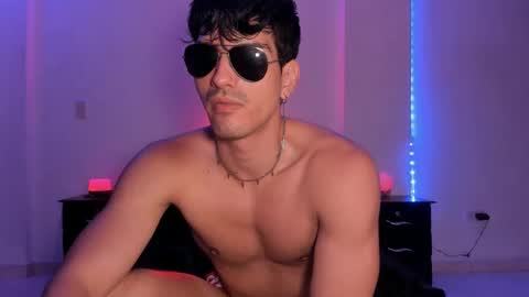 Snapshot of bbbeachboy chatting on 14, 1, 2025 Valentino online show from 14, 1, 2025