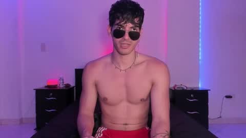 Snapshot of bbbeachboy chatting on 21, 1, 2025 Valentino online show from 21, 1, 2025