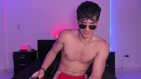 Snapshot of bbbeachboy chatting on 22, 1, 2025 Valentino online show from 22, 1, 2025