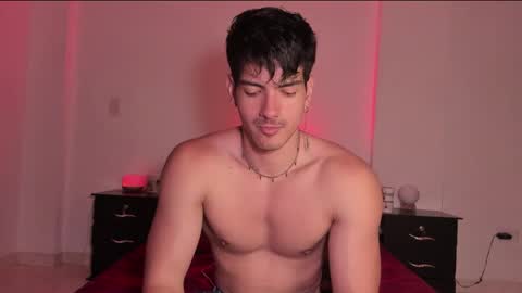 Snapshot of bbbeachboy chatting on 7, 3, 2025 Valentino online show from 7, 3, 2025