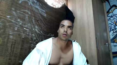 Snapshot of bbc_monster1 chatting on 23, 11, 2025 Justin online show from 23, 11, 2025