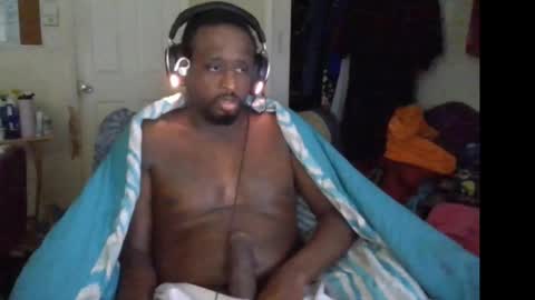 rocker n queen online show from 5, 10, 2025