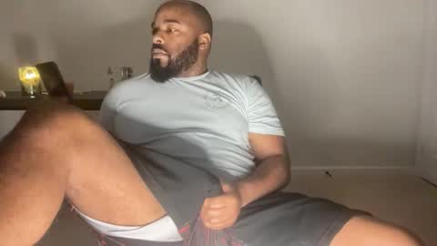 Zaddy online show from 7, 11, 2025