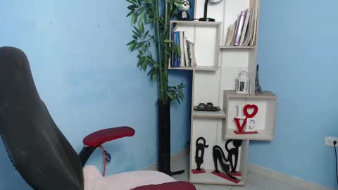 Charlote online show from 21, 1, 2025