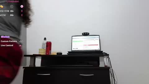 Emma online show from 21, 11, 2025