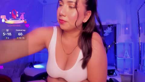 Snapshot of bbwcloe chatting on 27, 11, 2025 Cloe online show from 27, 11, 2025