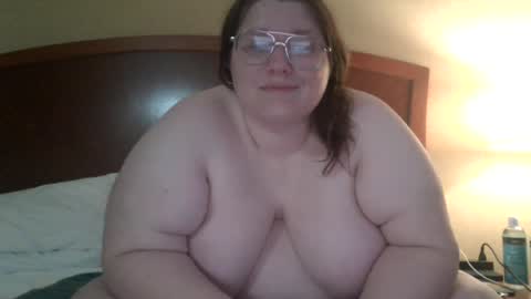 Snapshot of bbwlittlebear chatting on 18, 7, 2026 bbwlittlebear online show from 18, 7, 2026
