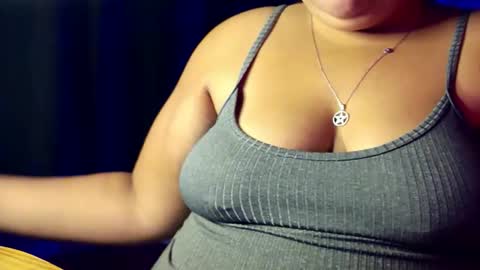 The girl next door  online show from 5, 6, 2026