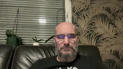 Snapshot of bcbg68 chatting on 5, 4, 2026 bcbg68 online show from 5, 4, 2026