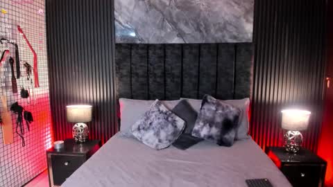 Danna  online show from 28, 2, 2026