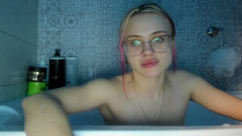 Snapshot of be_daddy chatting on 25, 12, 2024 Summer BABY online show from 25, 12, 2024