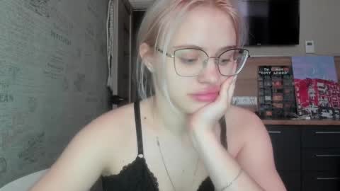 Snapshot of be_daddy chatting on 12, 3, 2025 Summer BABY online show from 12, 3, 2025