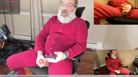 Snapshot of bear_in_mind chatting on 6, 1, 2025 BareBear online show from 6, 1, 2025