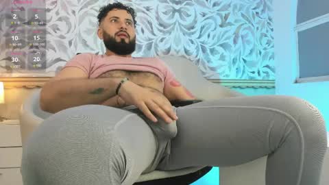 bear_mao_ online show from 15, 4, 2026