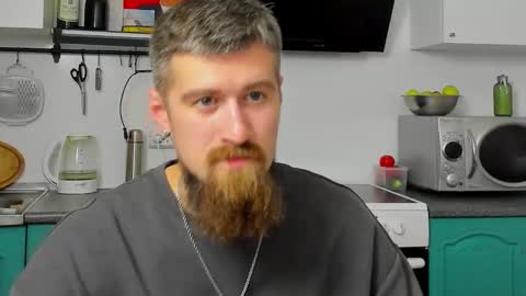 Zeus online show from 19, 9, 2025