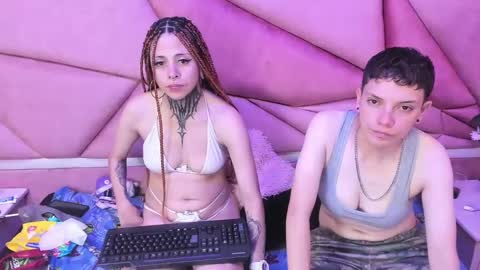 Snapshot of beata_and_sofi chatting on 12, 1, 2025 Beata And SofI online show from 12, 1, 2025