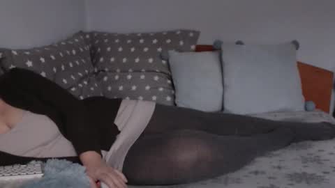 Snapshot of beatrice26 chatting on 6, 12, 2024 beatrice26 online show from 6, 12, 2024