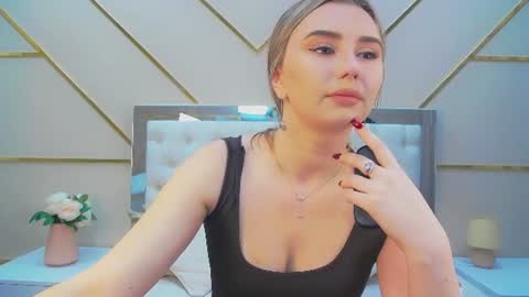 BeatriceAddams online show from 29, 7, 2026