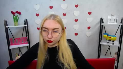 BeatriceFlyy online show from 11, 12, 2024