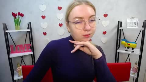 BeatriceFlyy online show from 15, 12, 2024