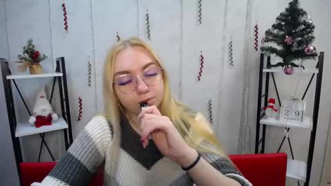 BeatriceFlyy online show from 30, 12, 2024