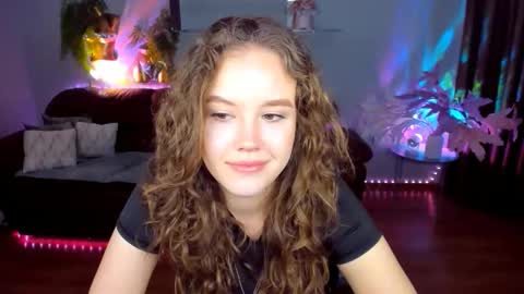 Snapshot of beatricewild chatting on 9, 5, 2026 BeatriceWild online show from 9, 5, 2026