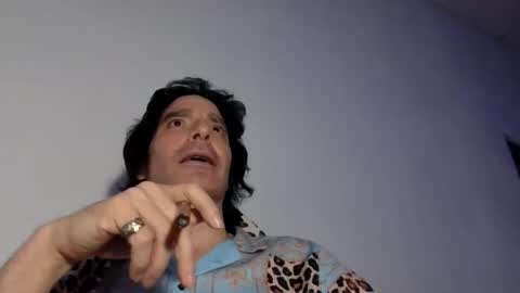 beautifukk online show from 15, 1, 2025