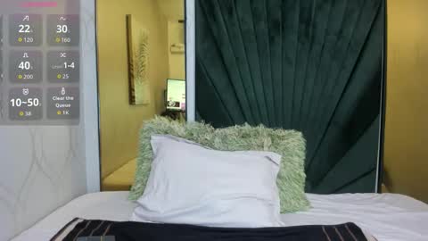   online show from 28, 2, 2026