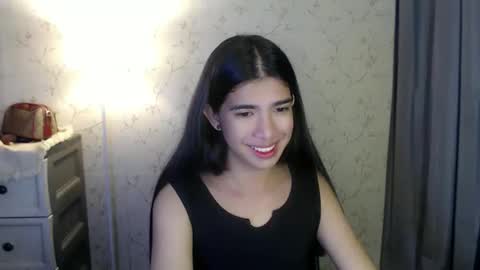 TRIXIE online show from 3, 2, 2026