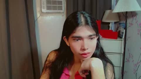 TRIXIE online show from 13, 2, 2026