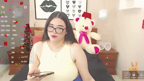 Snapshot of beautty_pink chatting on 27, 12, 2024 beautty_pink online show from 27, 12, 2024