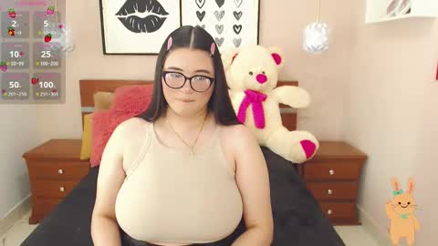 Snapshot of beautty_pink chatting on 19, 2, 2025 beautty_pink online show from 19, 2, 2025