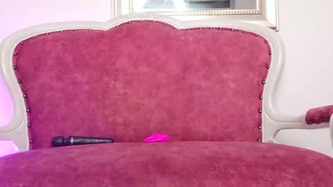 Snapshot of beauty_doll01 chatting on 10, 7, 2026 Leydi online show from 10, 7, 2026