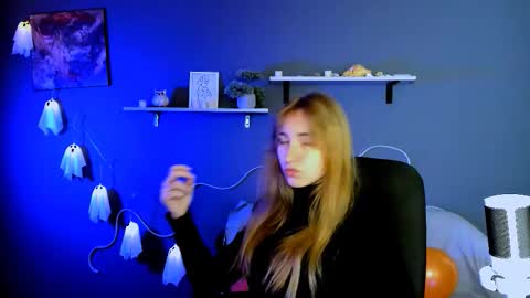 Snapshot of beauty_ginger chatting on 27, 10, 2025 beauty_ginger online show from 27, 10, 2025