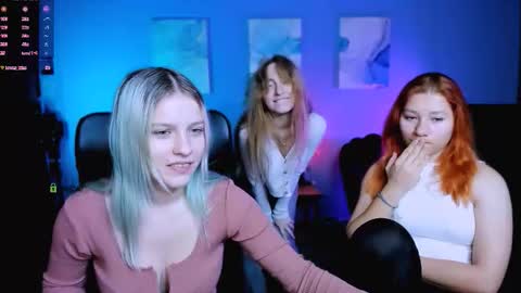 Snapshot of beauty_ginger chatting on 21, 11, 2025 beauty_ginger online show from 21, 11, 2025