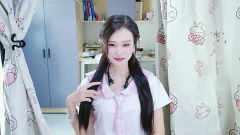 Snapshot of beauty_hanhan chatting on 12, 10, 2025 beauty_hanhan online show from 12, 10, 2025